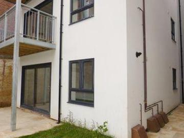 2 Bedrooms Flat for sale in Waterworks Road, Hastings TN34