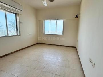 2 BHK Apartment in Bandra West for rent Mumbai. The...