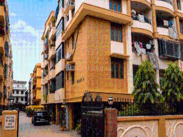 2 BHK Apartment in Gola Road for resale Patna. The...
