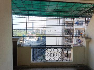2 BHK Apartment in Kalyan West for resale Kalyan. The...