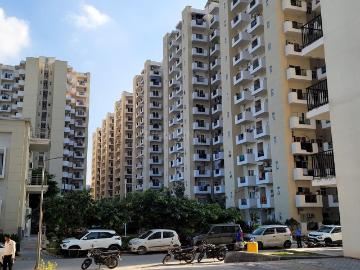 2 BHK Apartment in Sector 4 for resale Sohna. The...