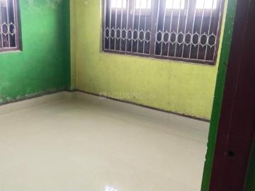 2 BHK Independent House in Shiv Mandir Rd for rent...