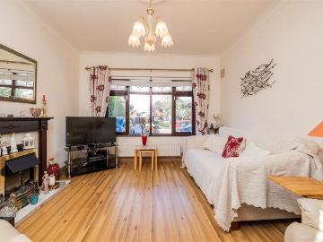 2 Collinswood, Collins Avenue, Beaumont, Dublin 9