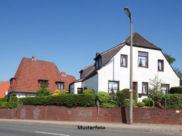 2 Familienhaus mit Einlieger und Garage