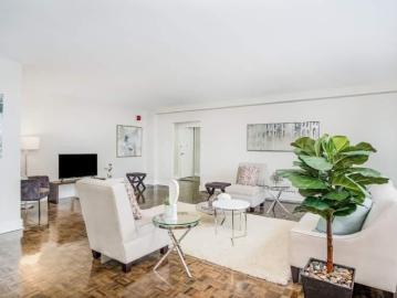 2 Regal Road 1 Bedroom Apartment for Rent at 2 Regal Rd,...