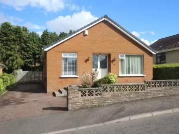 2 Woodford Road