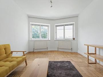 2 Zimmer Wohnung mit Westbalkon und Lift in Innsbruck Wilten