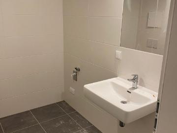 2 Zimmer Wohnung Inkl Komplettküche, Terrassen...