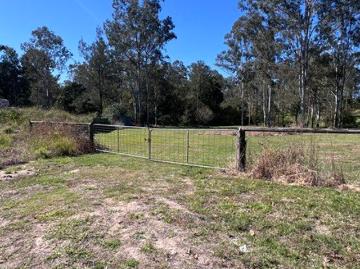 2.11 Ha, Vacant Lot!