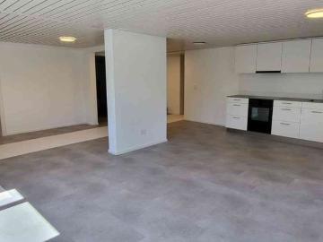 2.5 Zimmer, 85 m², EG