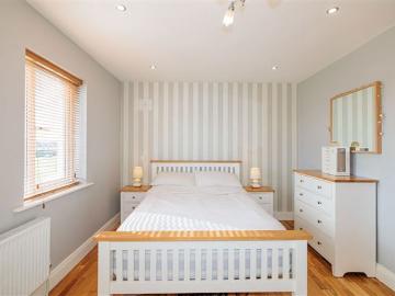22 Roselawn, Bolton Woods, Callan, Co. Kilkenny, R95...