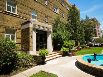 3110 & 3112 Yonge St. 1 Bedroom Apartment for Rent at...