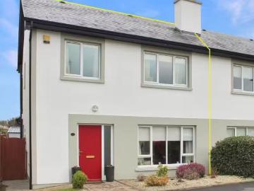 31 Rinn Duin, Gort, Co. Galway, H91WNY6 is for sale