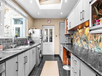 10 McDermotts Terrace, Carrickmacross Road, Dundalk, Co....