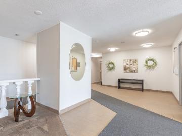 35 and 45 Bredin Parkway, Orangeville, On 2 Bedroom...