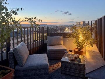 360° Wienblick inklusive: Sanierte DG Maisonette, ca....