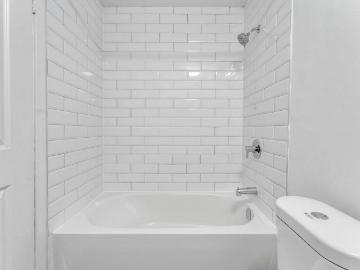 371 Yonge Street 2 Bedroom Apartment for Rent at 371...