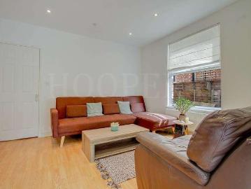 3 bed flat for sale