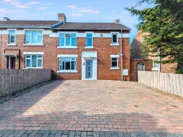 3 bed house for sale