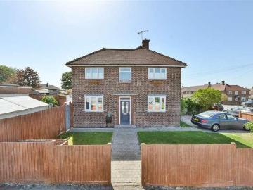 3 bed house for sale