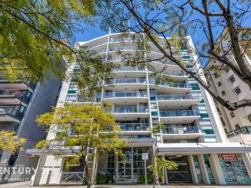 3 Bedroom Apartment East Perth, 104371522