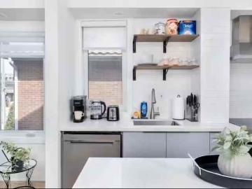3 Bedroom Apartment for Rent at 525 Ossington Ave,...