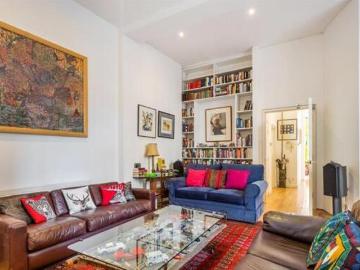 3 Bedroom Apartment For Rent In London