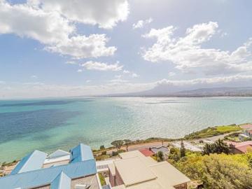 3 Bedroom Apartment in Mountainside