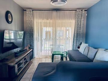3 Bedroom Apartment in Honeydew