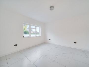 3 bedroom apartment to rent
