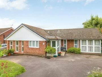 3 Bedroom Bungalow For Sale In Winchester, Hampshire