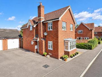 3 bedroom detached house for sale