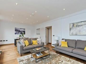 3 Bedroom Duplex For Rent In London