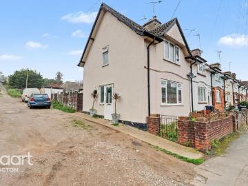 3 bedroom end of terrace house for sale