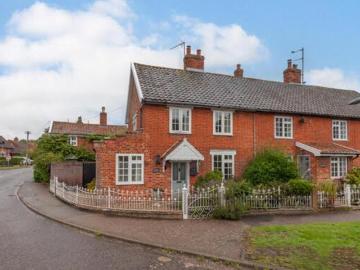 3 Bedroom End Of Terrace House For Sale In Dennington