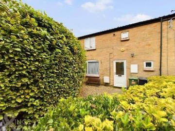 3 Bedroom End Of Terrace House For Sale In Poringland