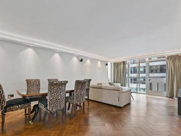 3 Bedroom Flat For Rent In Marylebone