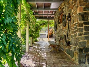 3 Bedroom House Daylesford VIC LS101611845