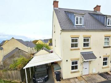 3 Bedroom House For Sale In Kelly Bray