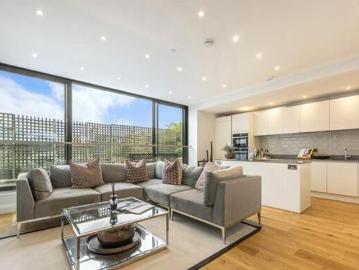 3 Bedroom House For Sale In Stoke Newington High Street