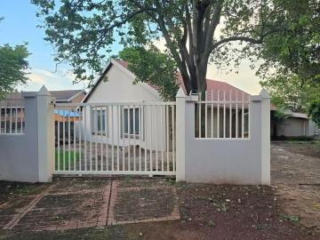 3 Bedroom House in Doornpoort