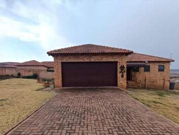 3 Bedroom House in Fochville