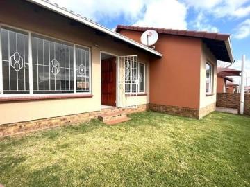 3 Bedroom House in Ormonde