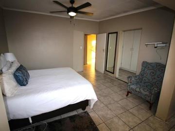 3 Bedroom House in Pentagon Park