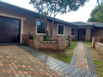 3 Bedroom House in Rynfield