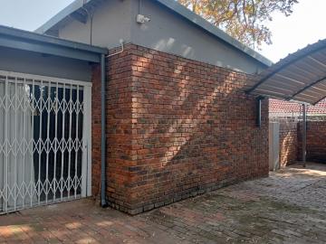 3 Bedroom House To Let in Theresapark