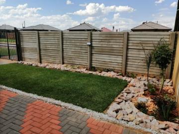 3 Bedroom House To Rent in Protea Glen