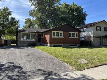 3 Bedroom Home for Rent at 69 Summitt Ave, Welland, ON...