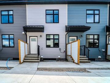 3 Bedroom Condo for Rent at 20 Masters Dr Se, Calgary,...