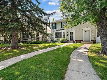 3 Bedroom Home for Rent at 21 Somme Manor Sw, Calgary,...